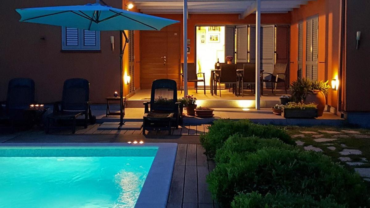 Villa Emili In Medulin - Haus Fuer 4-5 Personen 외부 사진